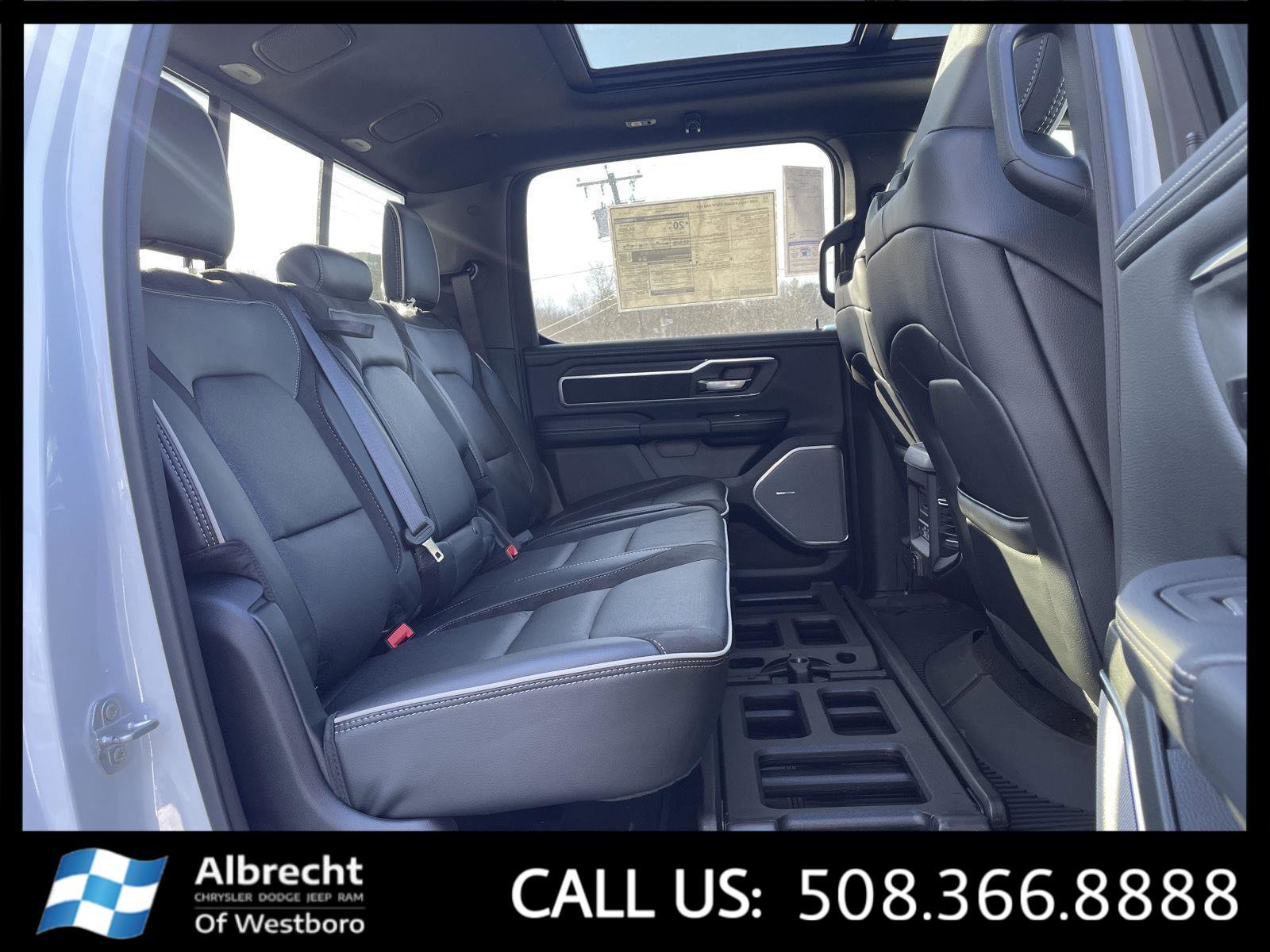 New 2026 RAM 1500 Laramie AWD/4WD image 14