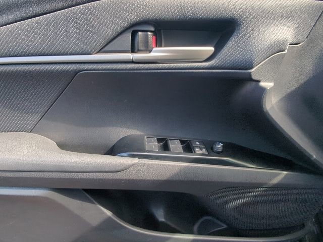 Used 2025 Toyota Camry LE FWD image 24