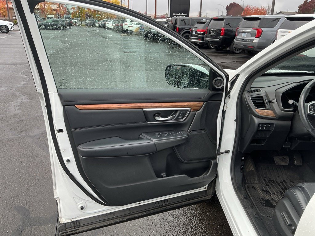 Used 2020 Honda CR-V Touring image 16