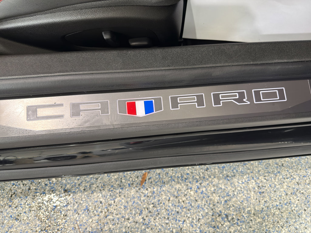 Used 2024 Chevrolet Camaro LT w/ RS Package image 18