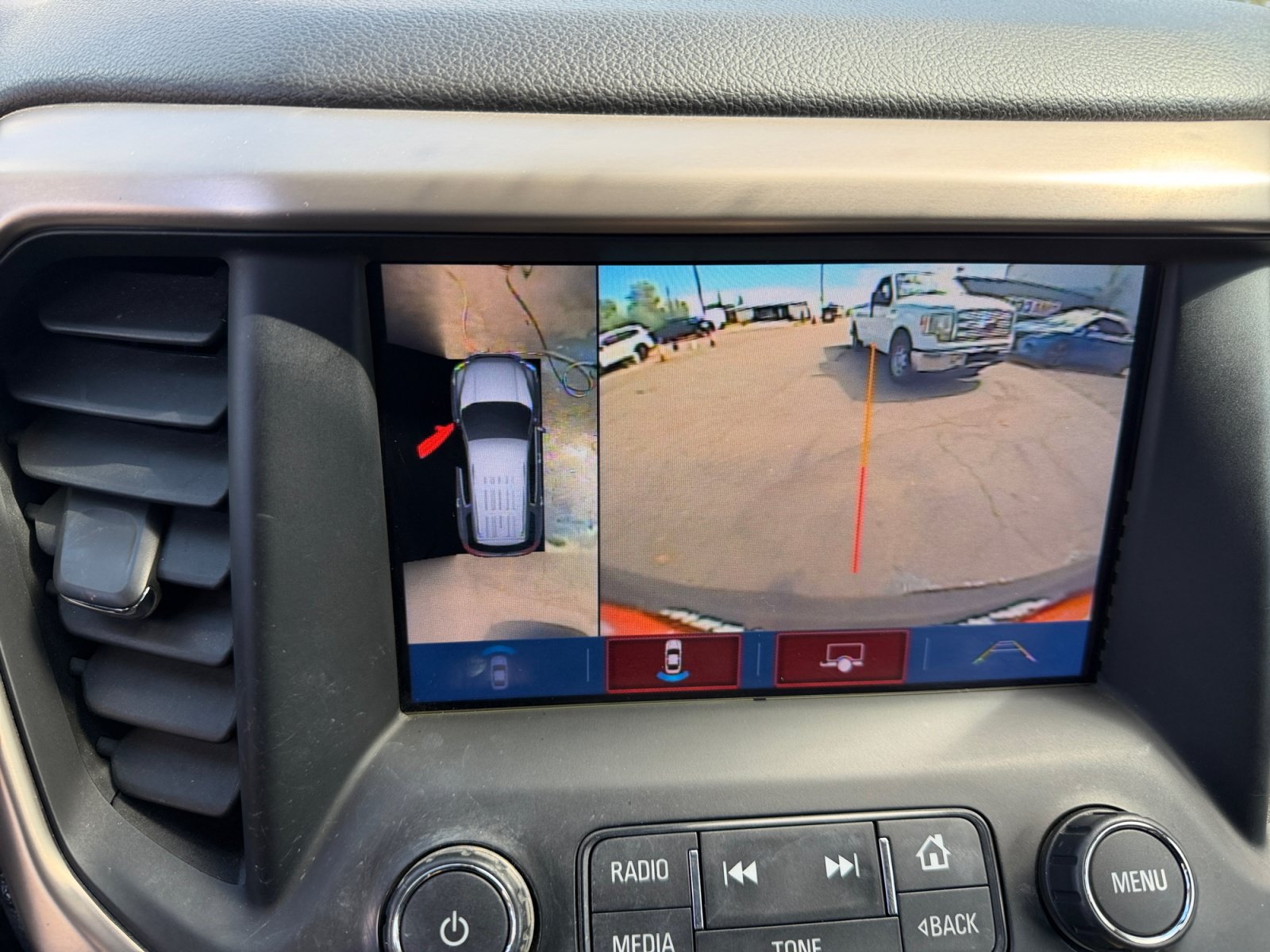 Used 2017 GMC Acadia Denali w/ Technology Package AWD/4WD image 25