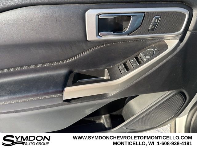Used 2022 Ford Explorer XLT w/ Equipment Group 202A image 14