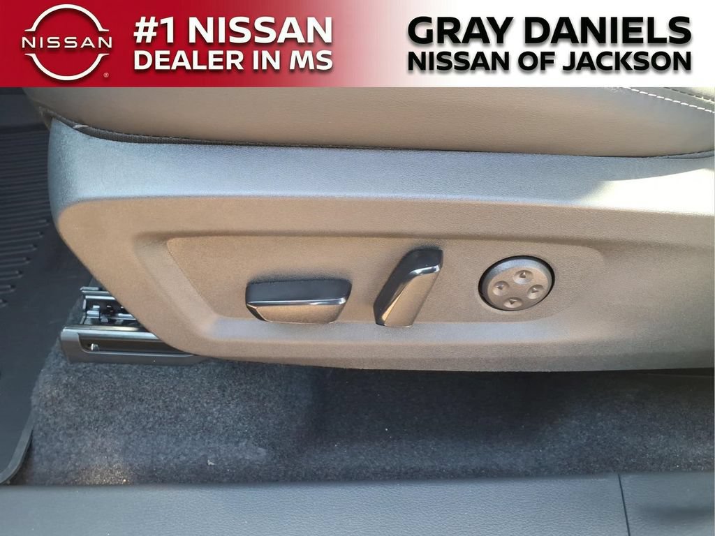 New 2027 Nissan Murano Platinum w/ Cargo Package AWD/4WD image 13