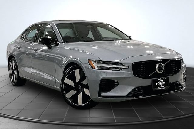 Certified 2024 Volvo S60 T8 Plus w/ Climate Package AWD/4WD image 14