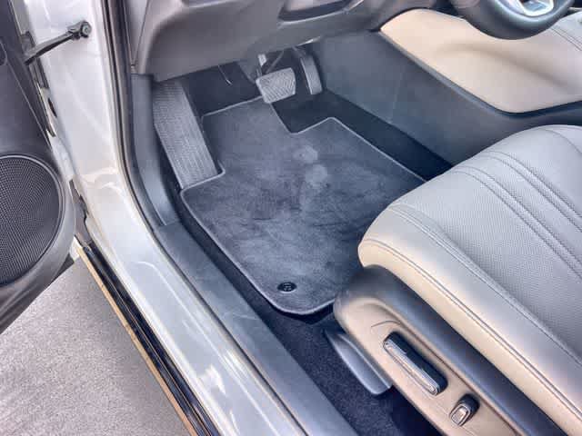 Certified 2026 Honda HR-V EX-L image 3