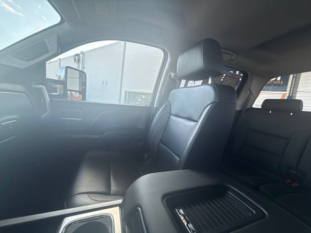Used 2019 GMC Sierra 3500 SLT w/ Duramax Plus Package AWD/4WD image 28
