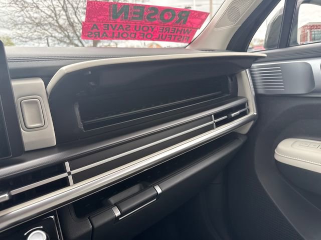 Used 2025 Hyundai Santa Fe SEL AWD/4WD image 39