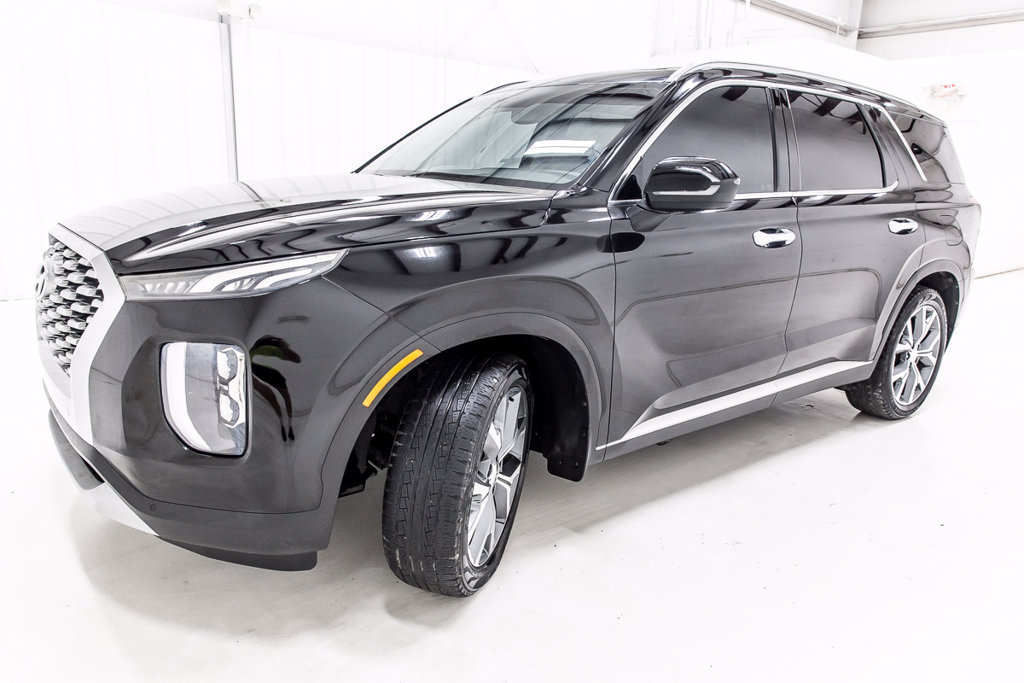 Used 2021 Hyundai Palisade SEL w/ Premium Package FWD image 2