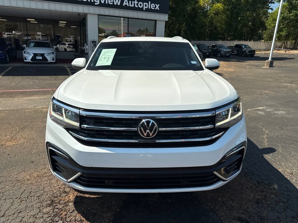Used 2022 Volkswagen Atlas Cross Sport SEL R-Line AWD/4WD image 3