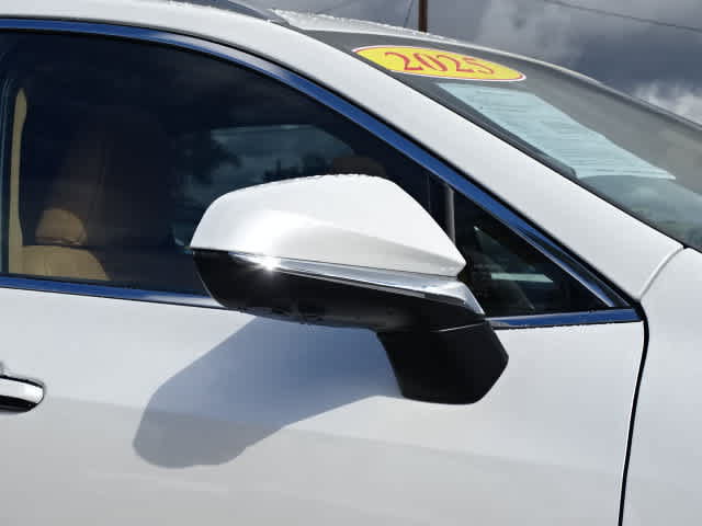 Used 2025 Lexus NX 350h AWD w/ Accessory Package (Z2) image 7