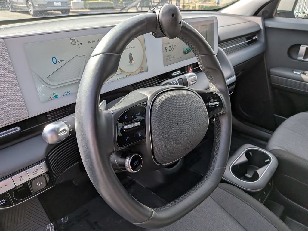Certified 2024 Hyundai Ioniq 5 SEL RWD image 17
