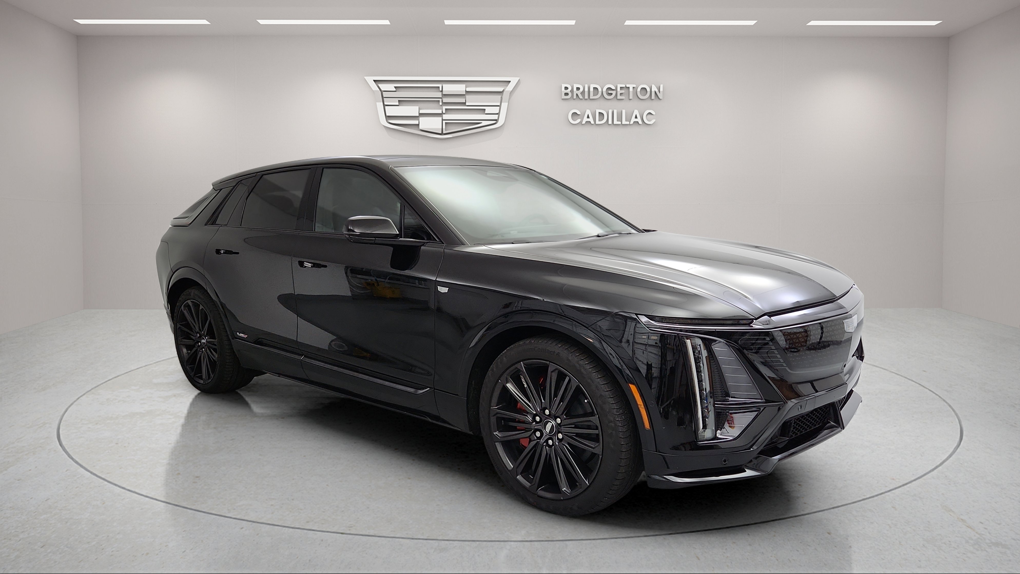 New 2026 Cadillac Lyriq V w/ LPO, Floor Liner Package image 9