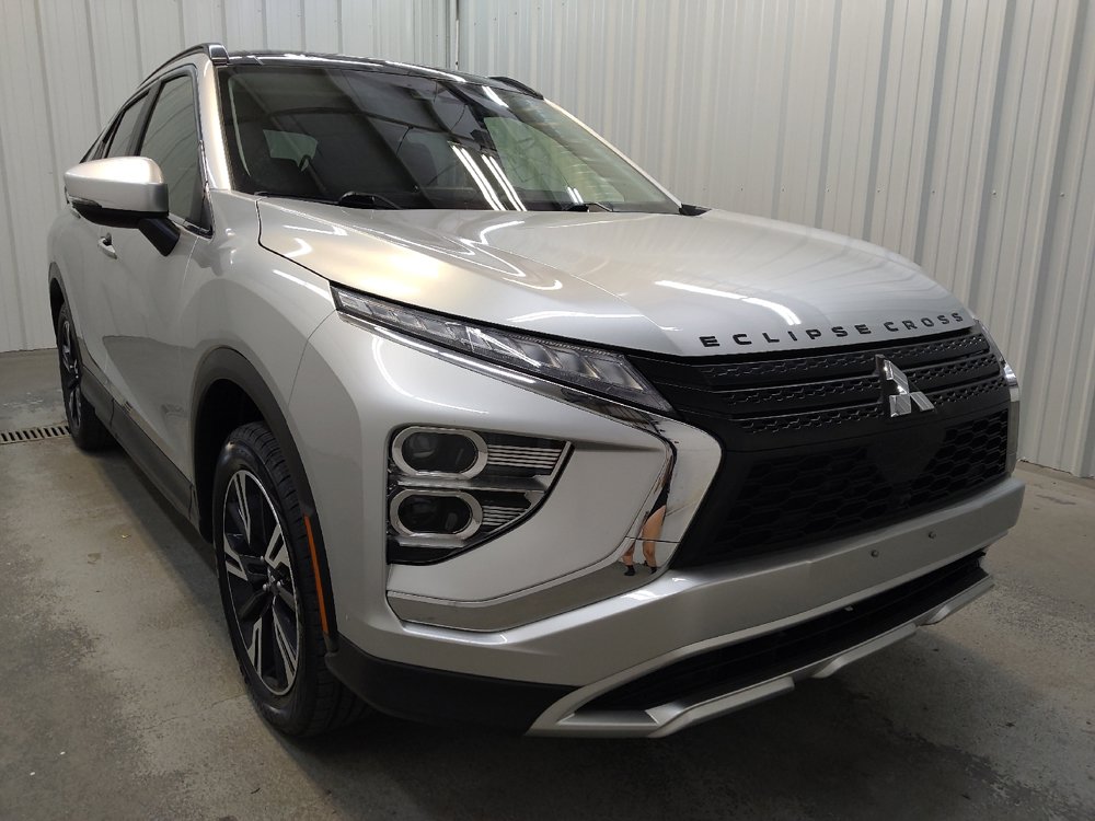 Used 2023 Mitsubishi Eclipse Cross SE AWD/4WD image 13
