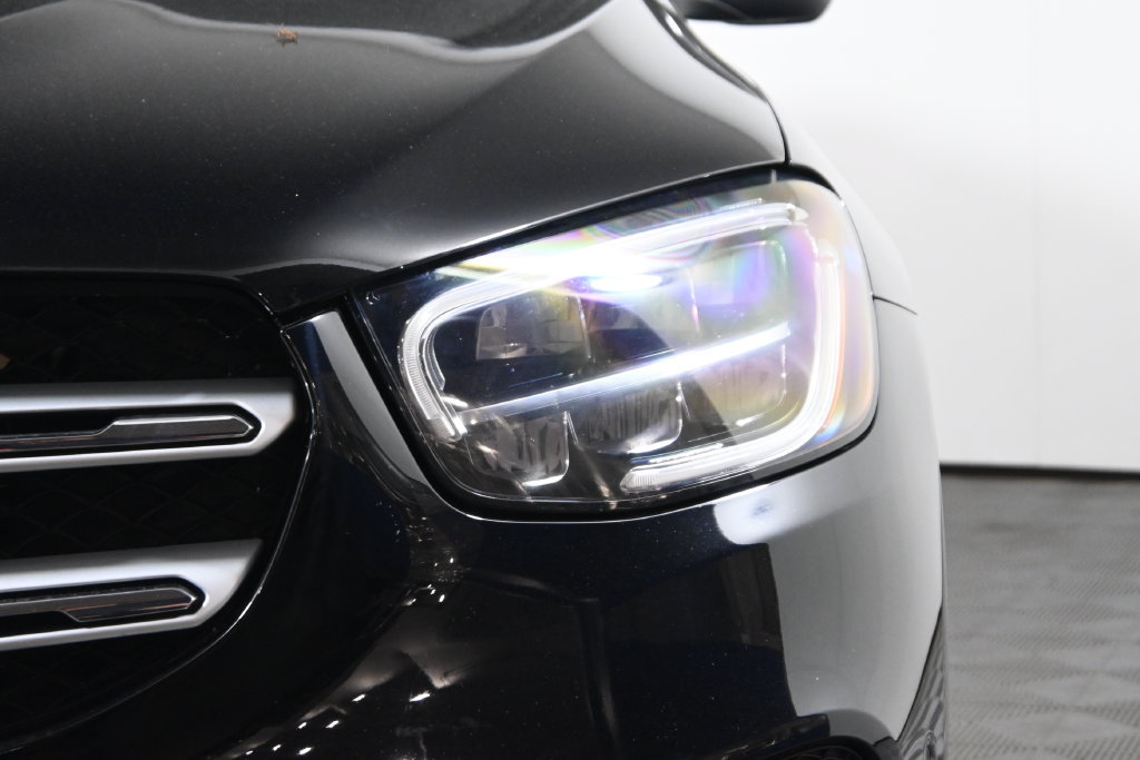 Certified 2021 Mercedes-Benz GLC 300 4MATIC image 11