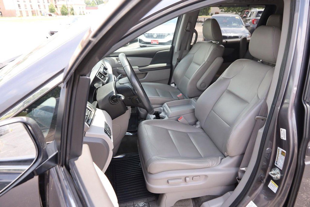 Used 2015 Honda Odyssey EX-L image 11