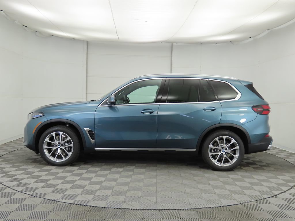Used 2026 BMW X5 xDrive40i w/ Premium Package AWD/4WD image 9