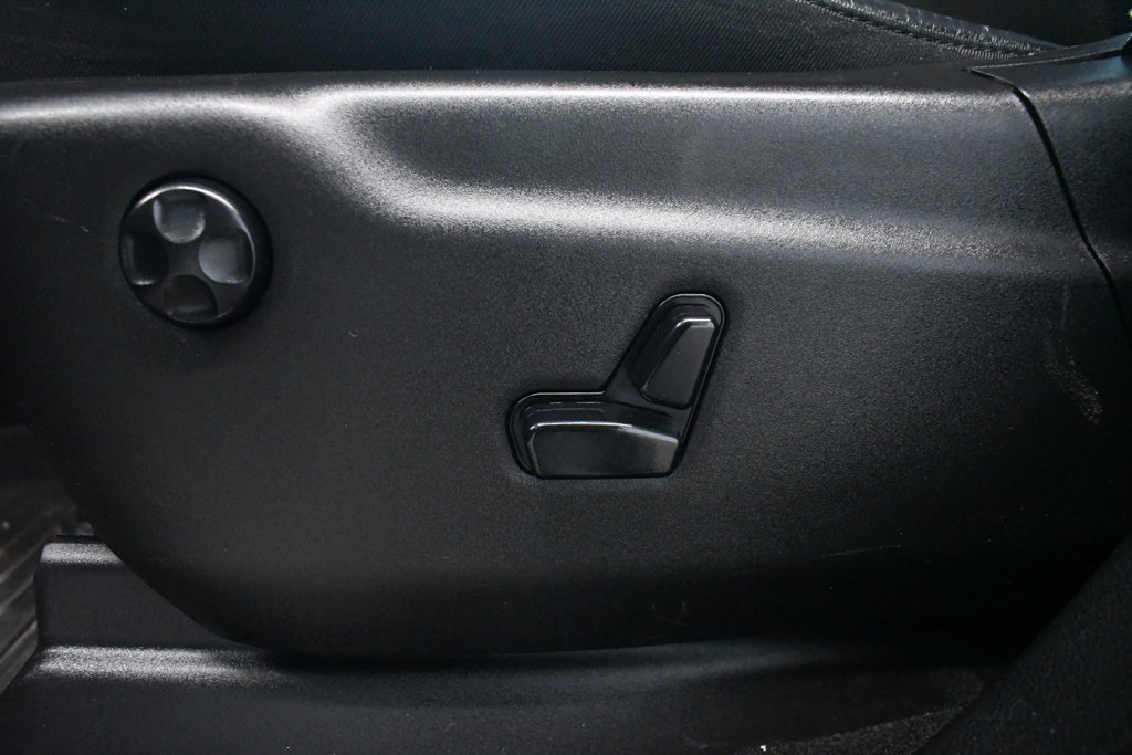 Used 2020 Dodge Durango GT AWD/4WD image 18
