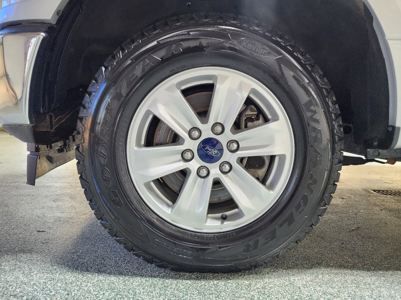 Used 2018 Ford F150 XLT w/ Equipment Group 301A Mid image 12