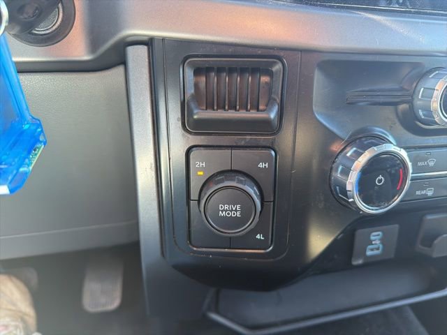 Used 2024 Ford F150 XLT image 32