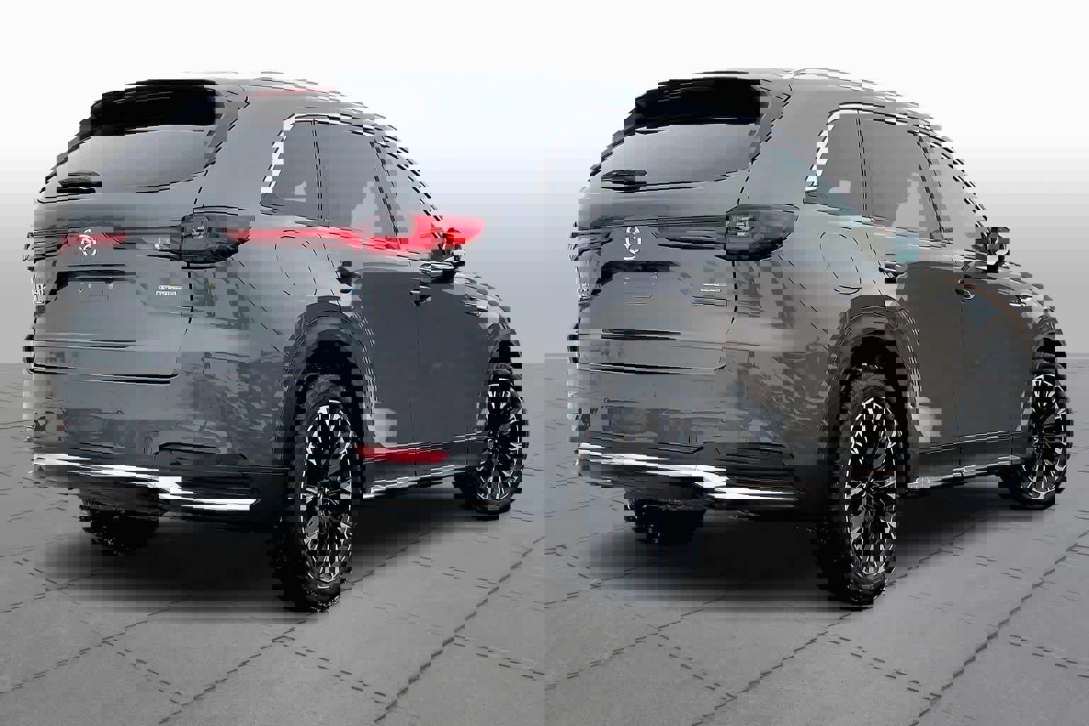 Used 2024 MAZDA CX-90 Plug-In Hybrid w/ Premium Pkg image 12