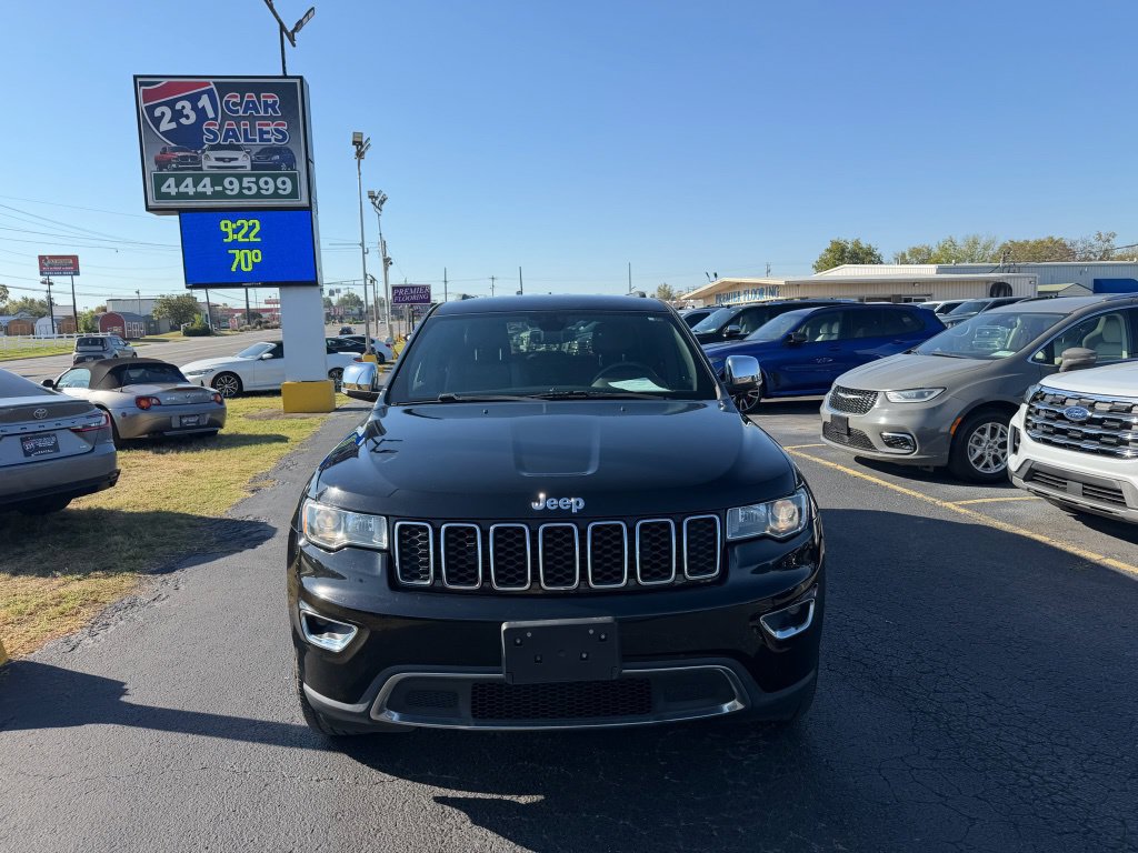 Used 2018 Jeep Grand Cherokee Limited AWD/4WD image 8