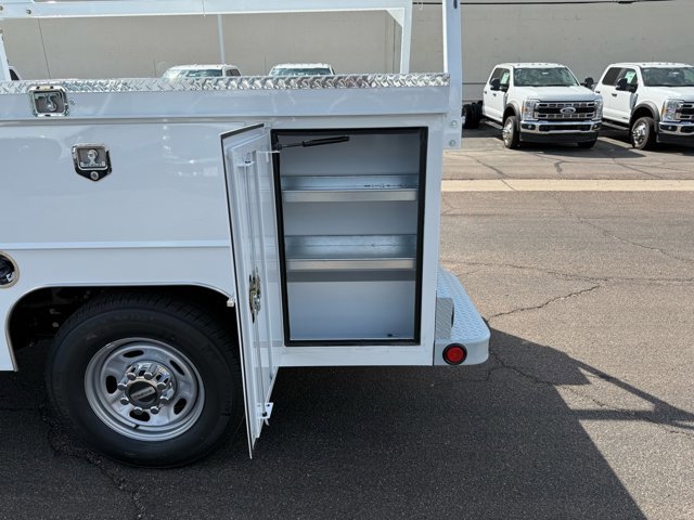 New 2026 Ford F250 XL w/ XL Chrome Package RWD image 14