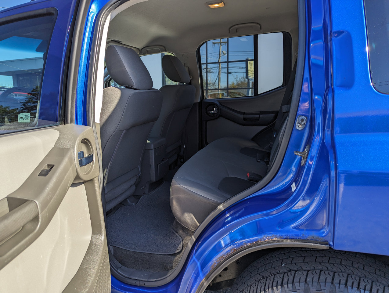 Used 2012 Nissan Xterra S w/ Value Package image 34