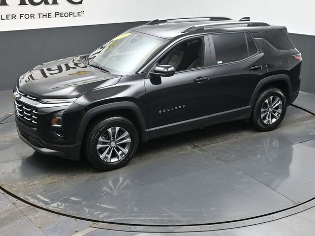 Used 2025 Chevrolet Equinox LT w/ Convenience Package II image 43