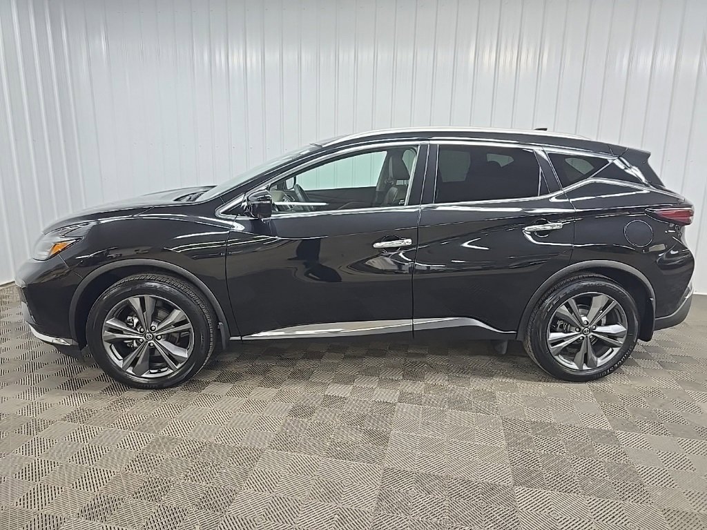 Used 2022 Nissan Murano Platinum w/ Cargo Package image 5
