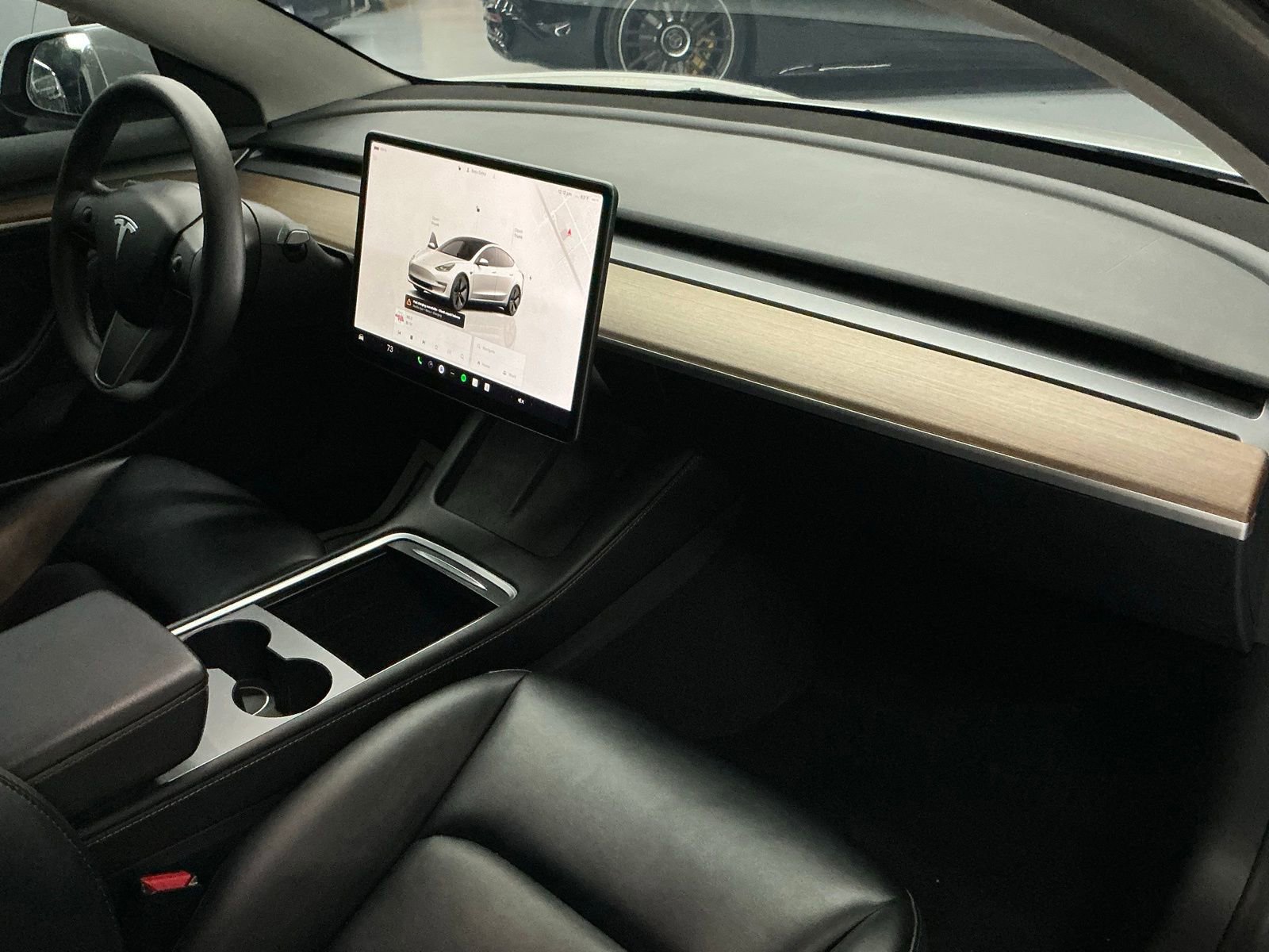 Used 2023 Tesla Model 3 Standard Range image 11