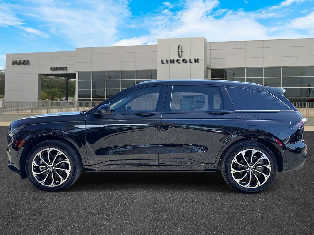 New 2026 Lincoln Nautilus Reserve image 6