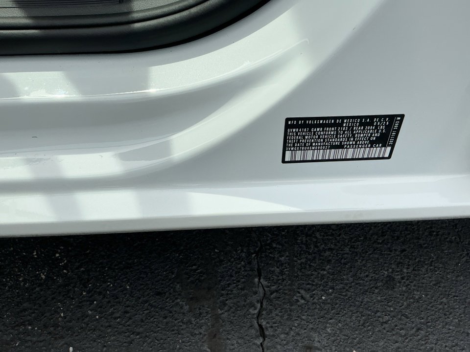 Used 2025 Volkswagen Jetta SEL image 39