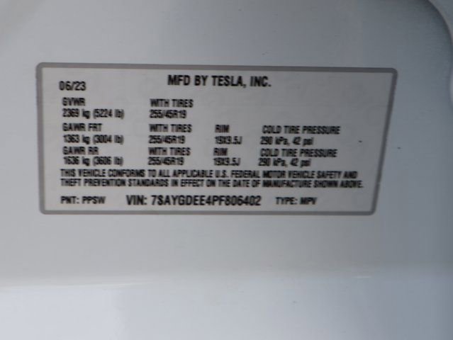 Used 2023 Tesla Model Y Long Range image 37