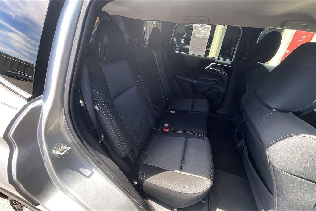 Used 2022 Mitsubishi Outlander ES AWD/4WD image 26