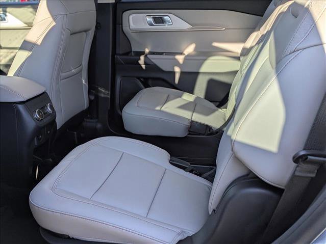 New 2026 Ford Explorer Active w/ Active Comfort Package image 14