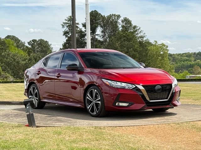 Used 2022 Nissan Sentra SR FWD image 1