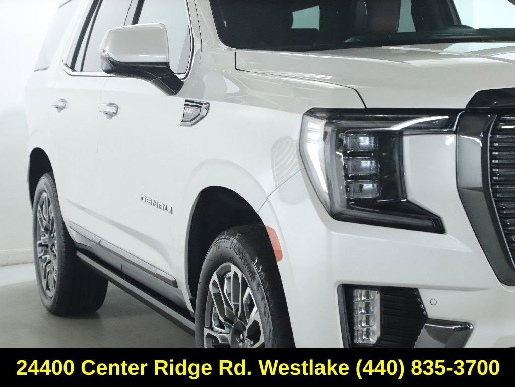 Used 2024 GMC Yukon Denali Ultimate AWD/4WD image 9