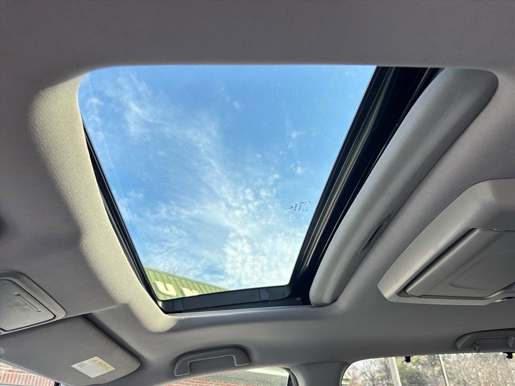 Used 2021 Honda Pilot Touring image 13