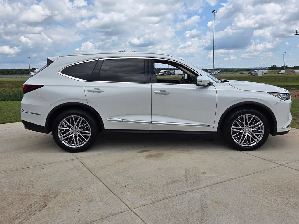 Used 2022 Acura MDX w/ Advance Package AWD/4WD image 15