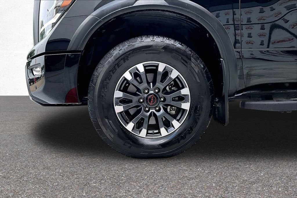 Used 2024 Nissan Titan PRO-4X w/ Pro-4x Convenience Package AWD/4WD image 36