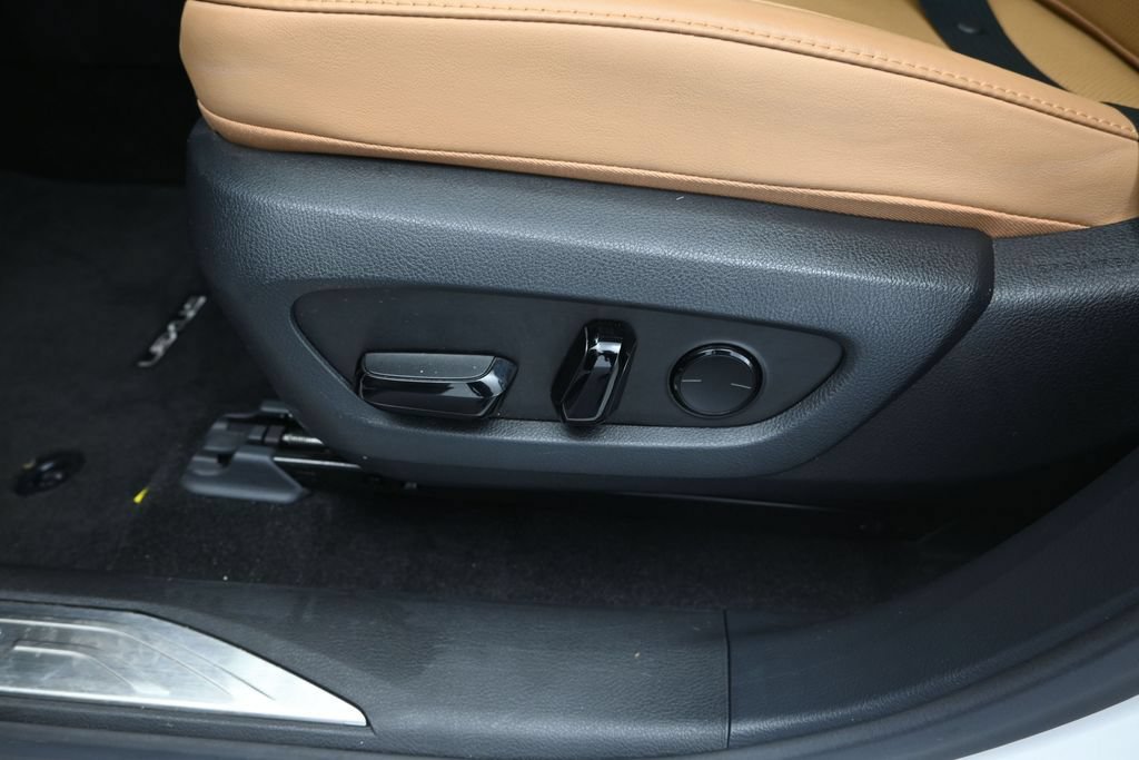 Used 2024 Lexus RX 350 Premium w/ Accessory Package (Z1) FWD image 22