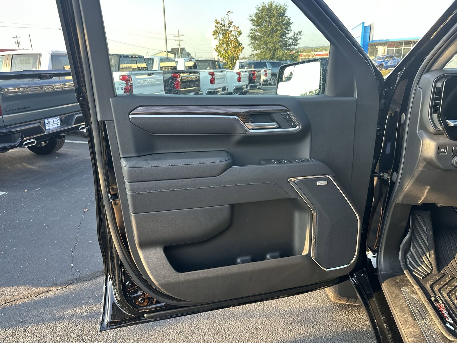 New 2026 Chevrolet Silverado 1500 LT Trail Boss w/ Convenience Package II image 21