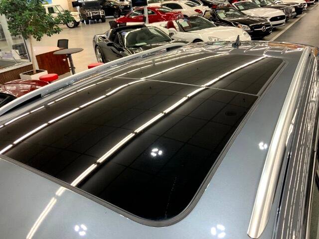 Used 2019 Volkswagen Tiguan SEL Premium image 8