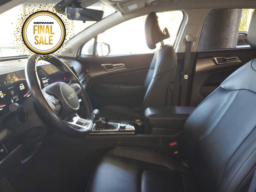 Used 2023 Kia Sportage EX image 16