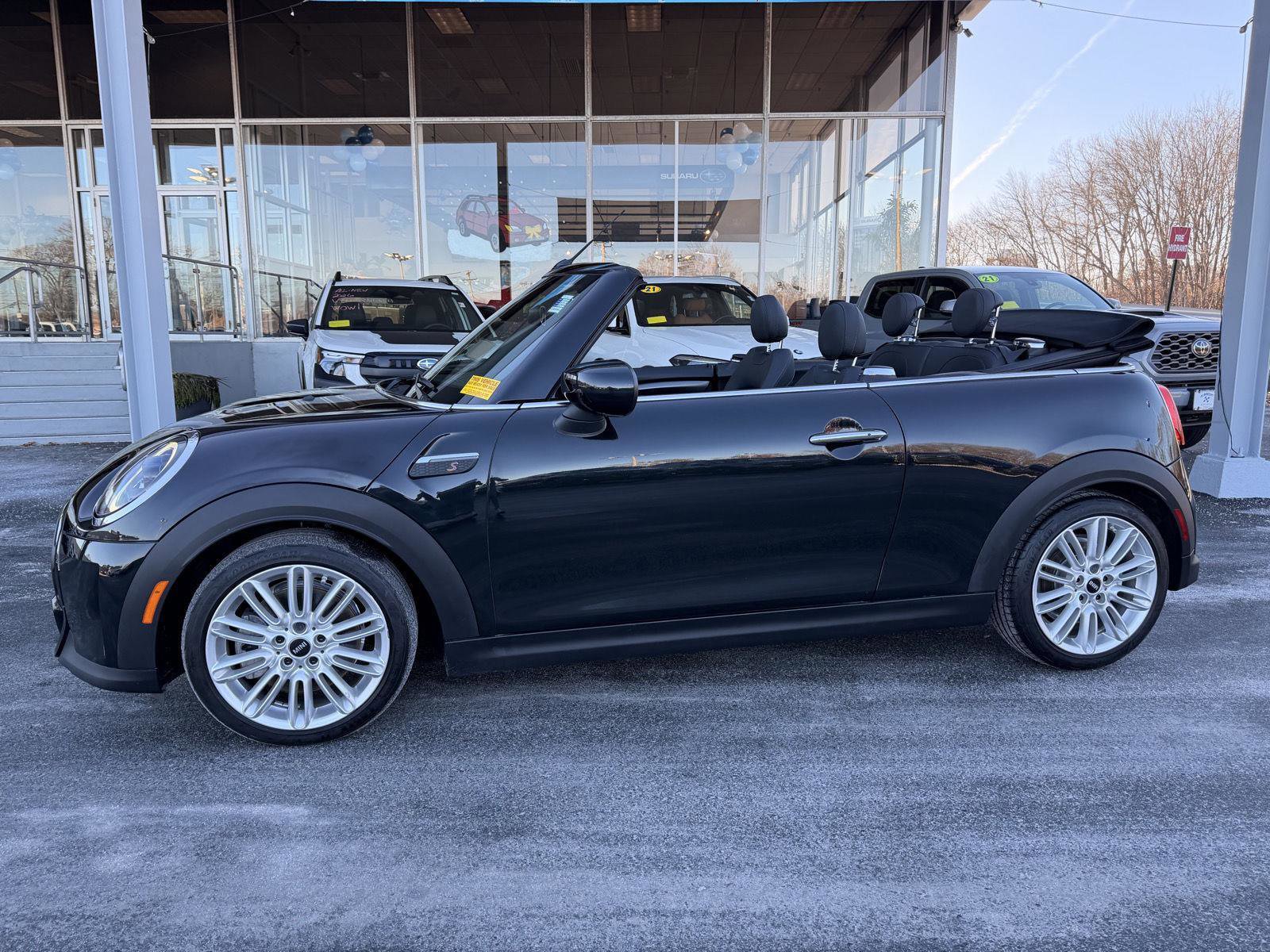 Used 2023 MINI Cooper S image 32