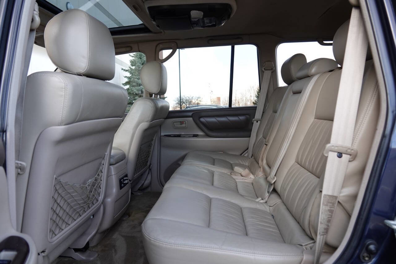 Used 2002 Toyota Land Cruiser AWD/4WD image 58