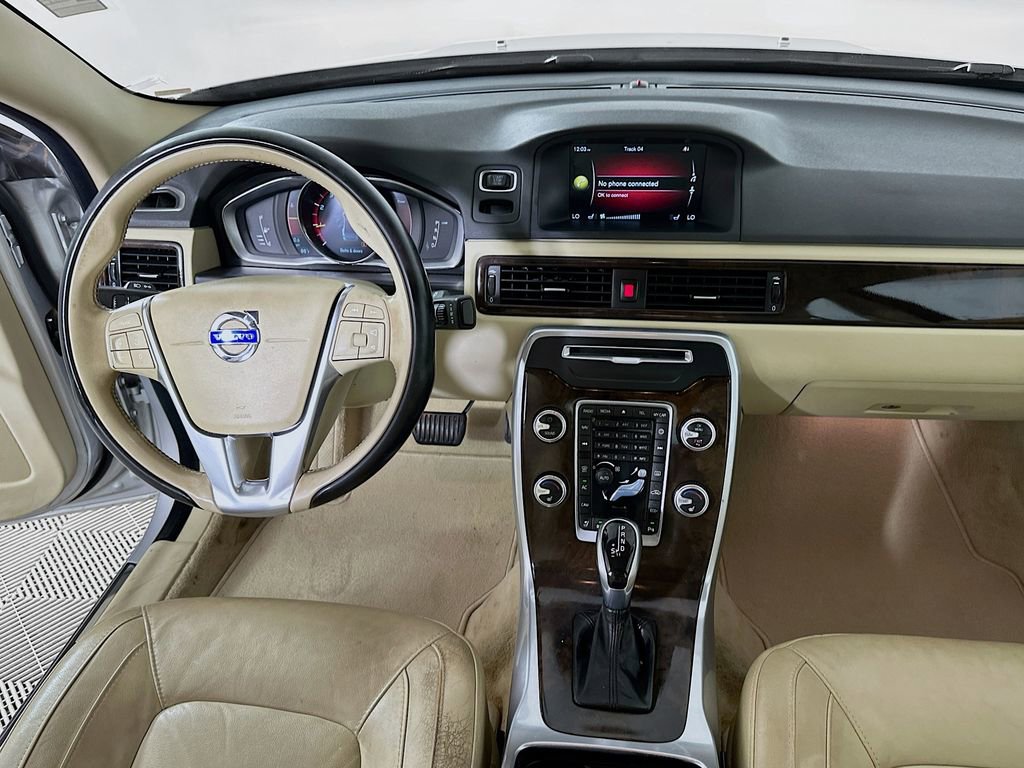 Used 2015 Volvo S80 T5 image 19