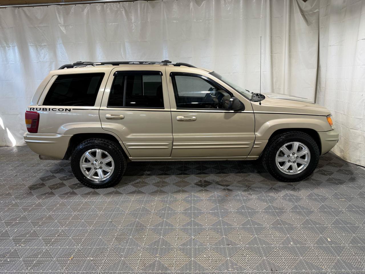 Used 1999 Jeep Grand Cherokee Limited AWD/4WD image 10