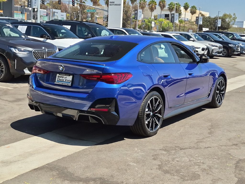 New 2026 BMW i4 xDrive40i w/ M Sport Package AWD/4WD image 6
