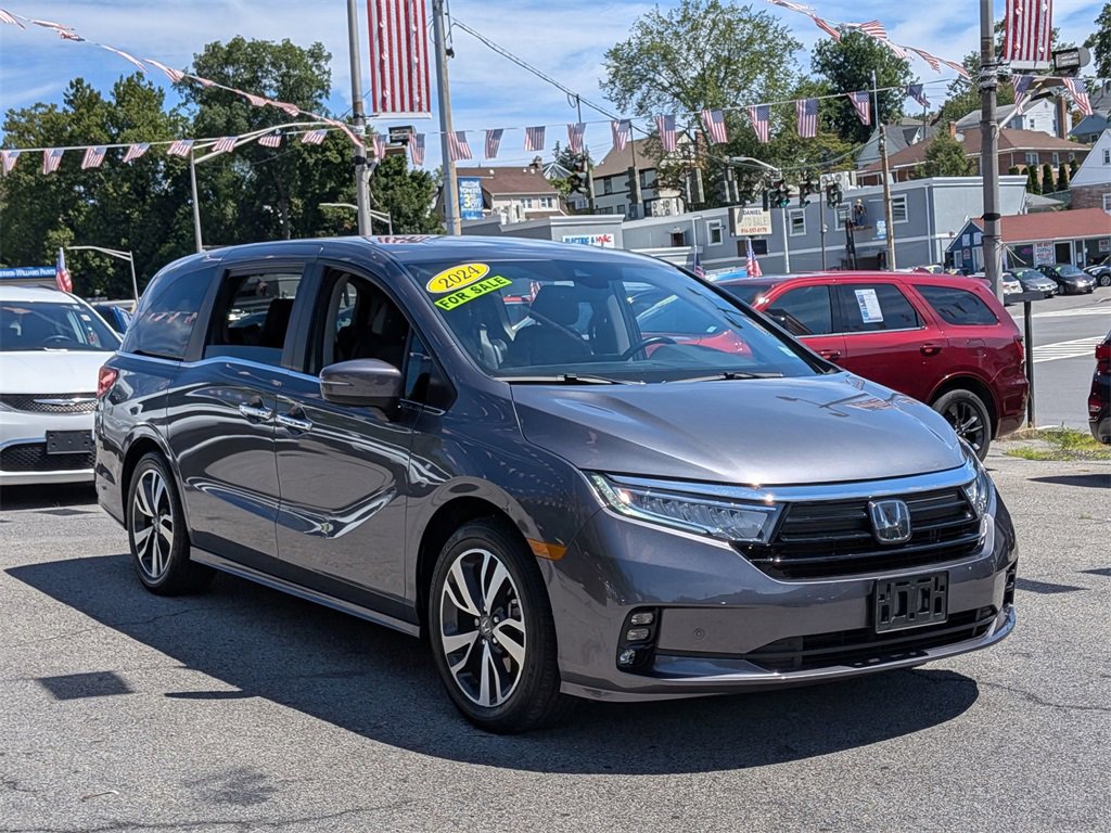 Used 2024 Honda Odyssey Touring image 4